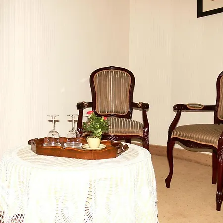 Prelude فندق
